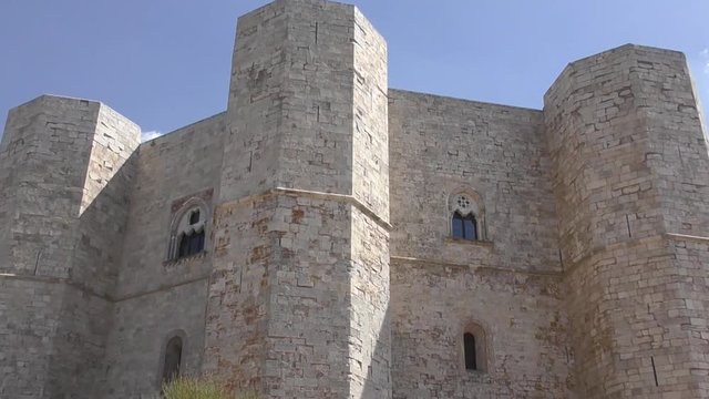 Castel del monte in Apulien