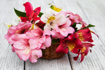 beautiful bouquet of pink alstroemeria