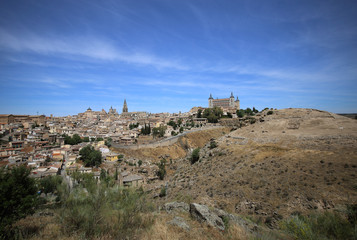 Fototapeta na wymiar Panorama of the medieval city of Toledo. A UNESCO world heritage site in Spain