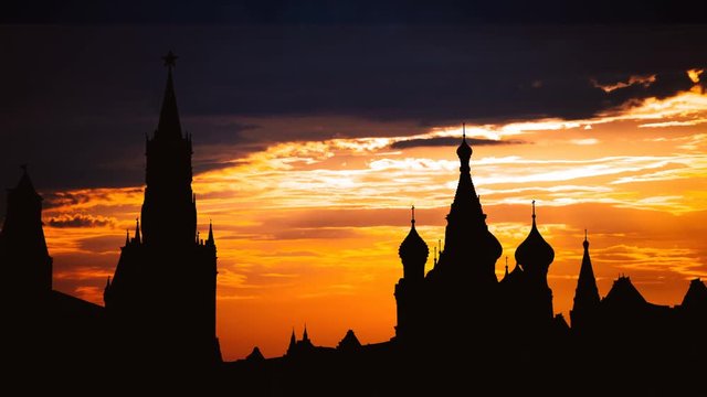 Timelapse of gorgeous sunset on Moscow historical center Red Square and Kremlin tower silhouette