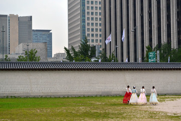 People wearing Korean traditional clothes around Seoul Northern Palace (Gyeongbokgung). Pic was...