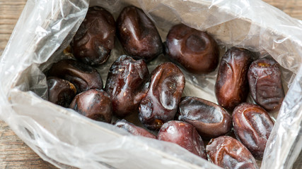 Dates in box