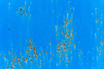 Smears on metal surfaces rust