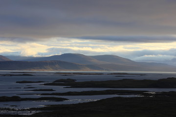 Fototapeta na wymiar Early morning at the Breidafjoerdur, Iceland. Coastal landscape.