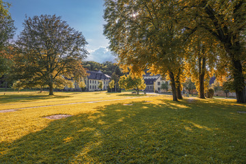 Fototapeta na wymiar Deutschland, Kloster Heisterbach; Blick auf die Klosteranlage