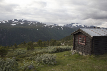 Fototapeta na wymiar A cabin in Norwegian mountains jotunheimen
