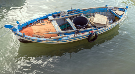 Obraz premium The old wooden boat