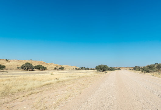 C15 road follows the dry Auob River south of Gochas