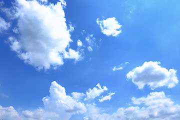 Obraz premium Blue sky with cloudy