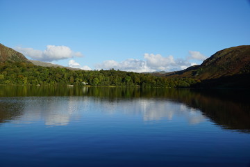 湖水地方の風景