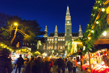 Fototapeta premium Christmas market in Vienna