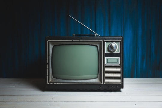 Retro Television Set/ High Contrast Image