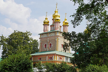 Fototapeta na wymiar Trinity Sergius Lavra in Sergiev Posad, RUSSIA.