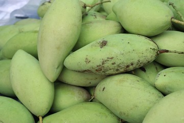 mango at the market