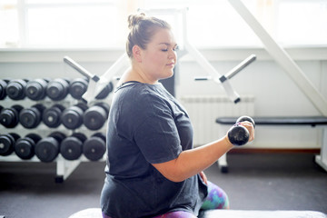 Fat girl in a gym