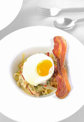 Pasta Carbonara. Spaghetti with bacon