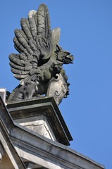 Szczecin -  Pałac Ziemstwa Pomorskiego, Gryf nad środkowym ryzalitem budynku.