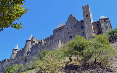 Carcassonne,Ciudad amurallada de interés cultural y arquitectónico
