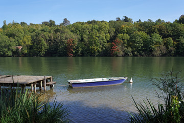 Barque sur la Seine en Seine et Marne
