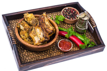 Tray, wooden bowl with spicy ribs, ketchup