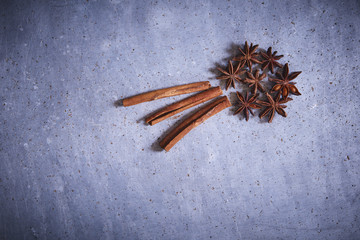 symbolischer Komet Weihnachten Zimtstangen Sternanis