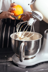 dough mixer for cake - 175466281