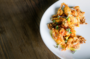 frog legs with sauce, restaurant food