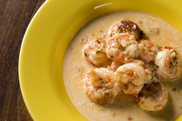 Shrimp gratin in cream cheese