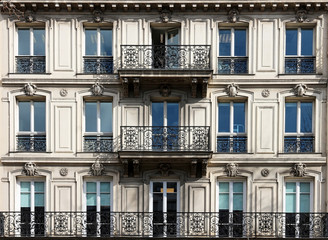 Fototapeta na wymiar Real Estate - Paris - France