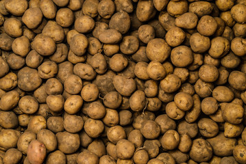 texture unpeeled potatoes