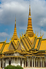 Fototapeta premium Dächer Königspalast in Phnom Penh 