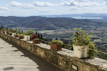 Fototapeta na wymiar View toward Lake Trasimeno from top of Medici Fortress, Cortona, Italy
