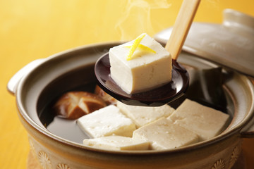 湯豆腐　Boiled tofu