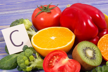 Fruits and vegetables as sources vitamin C, dietary fiber and minerals, strengthening immunity and healthy eating
