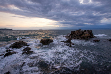 Obraz premium Russia. Storm on the sea coast.