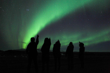 The Northern Lights (Aurora borealis) over Jokulsarlon in Iceland - 175565428