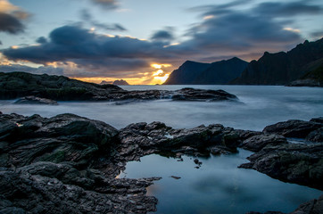 Sonnenuntergang in den Lofoten
