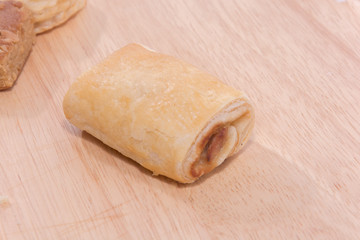 chicken pie on wooden plate