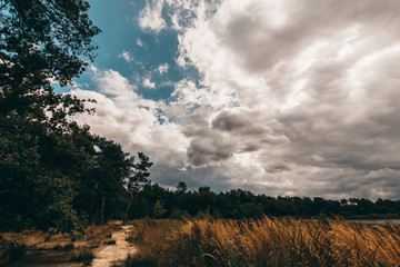 Le calme avant la temp&ecirc;te