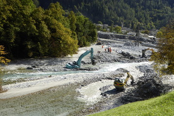 Bergsturz in Bondo,
Blick von Promontogno &uuml;ber Mure nach Bondo