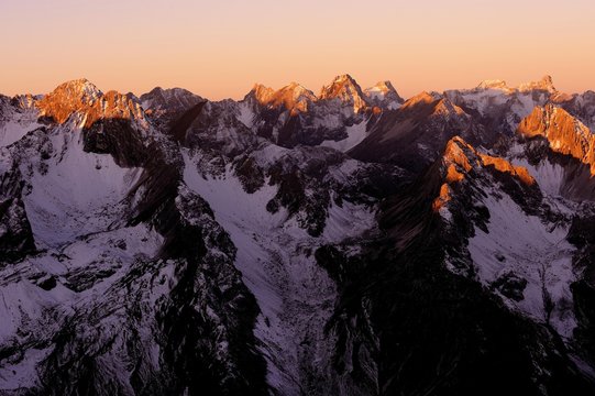 Snow-covered Alpine peaks at sunrise, Gramais, Lechtal, Reutte, Tirol, Austria, Europe