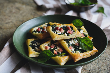 Savoury spinach cakes with bacon and Feta cheese