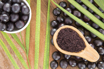 Fruit and acai powder - Euterpe oleracea