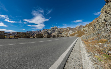 Passstrasse am Grossen St. Bernhard