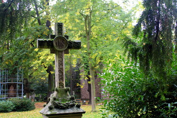 Kreuz auf dem Alten Friedhof in Bonn