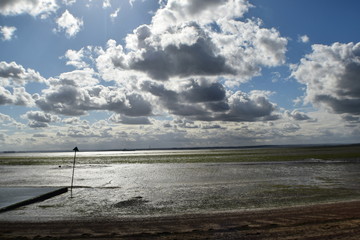 Fototapeta premium Seafront Low Tide