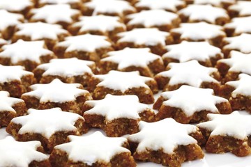 Cinnamon star cookies, covering the whole format