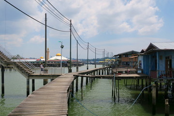 The world's largest water settlement 「kampung ayer」in Bruneiブルネイ　カンポンアイール
