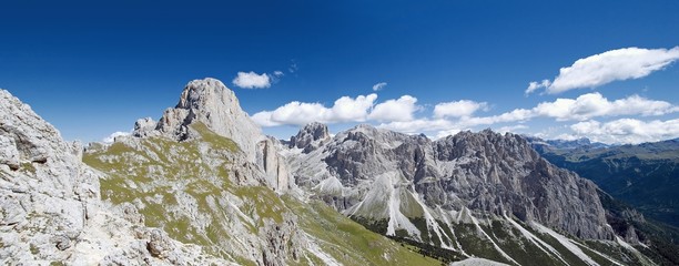 Panoramic view of the Rosengarten Massif with the peak of Mt. Rosengarten, Tiers, Bolzano-Bozen, Italy, Europe