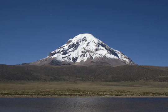 Nevado Sajama (6542m), Sajama National Park, Bolivia, South America